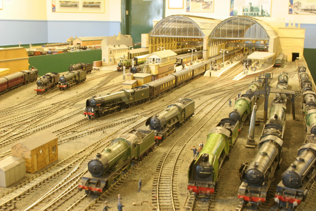 o gauge model railway